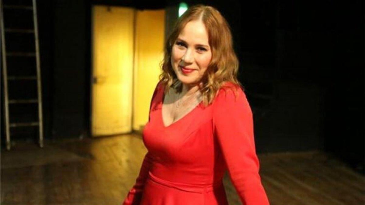 Jülide Kural kimdir, kaç yaşında? Kadir İnanır'ın hayat arkadaşı Jülide Kural hakkında...