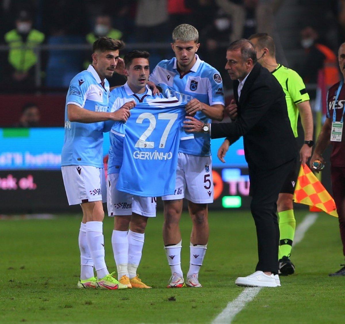 Abdülkadir Ömür'den şahane gol