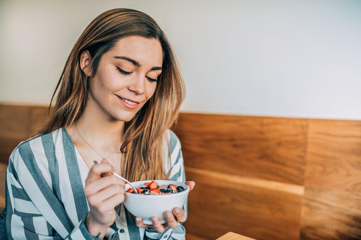 Cilt güzelliğinizi gölgeleyen 6 sabah rutini