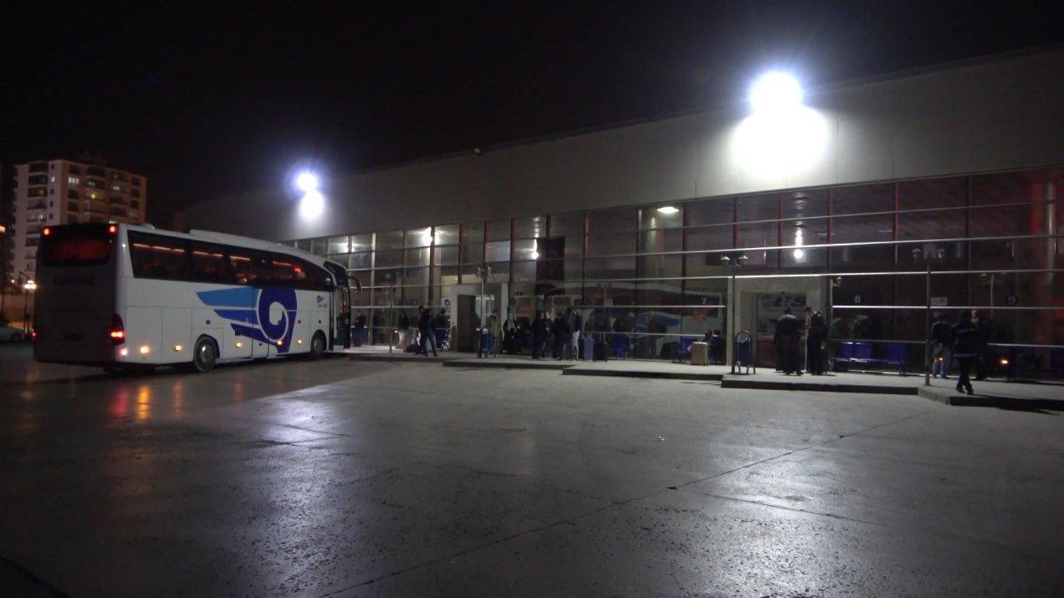 Kırıkkale'de korona testi pozitif çıkan vatandaş otobüsten indirildi