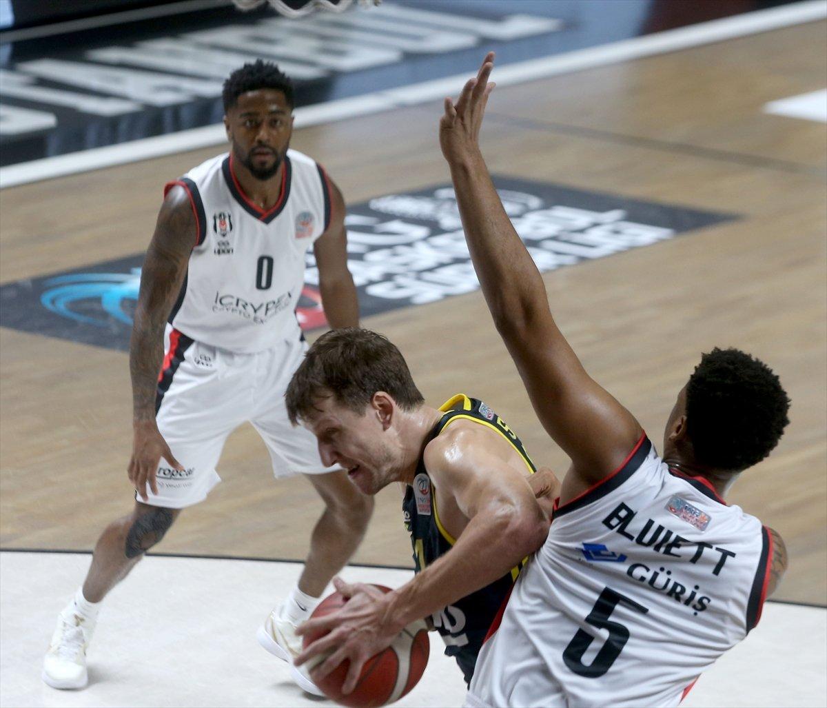 Fenerbahçe, Beşiktaş'ı 82-74 yendi