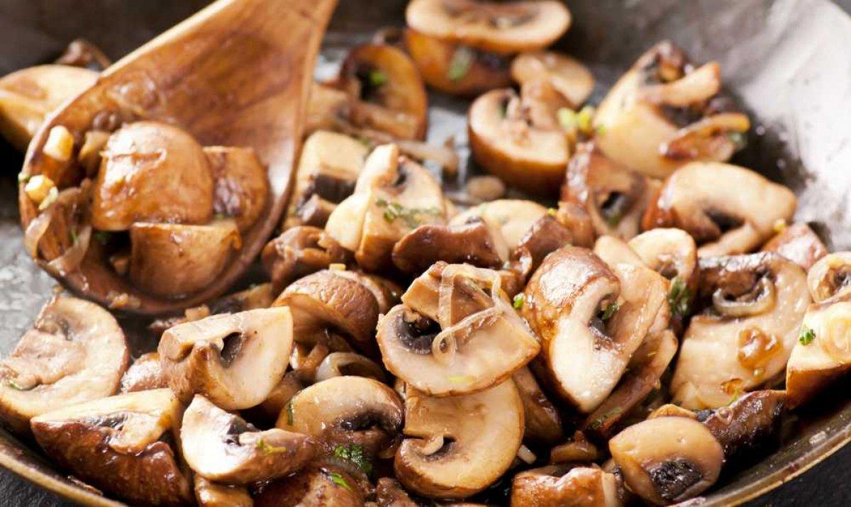 Bu listedekileri yemek yok! Teknik direktörlerin futbolculara yasakladığı gıdalar