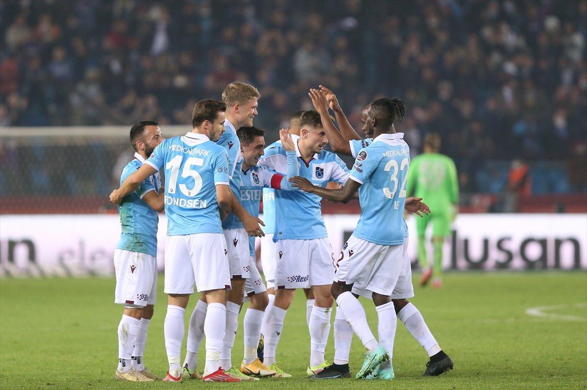 Trabzonspor Gaziantep'i 3-0 yendi