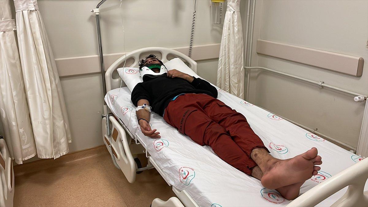 Edirne'de düzensiz göçmenleri taşıyan minibüs devrildi