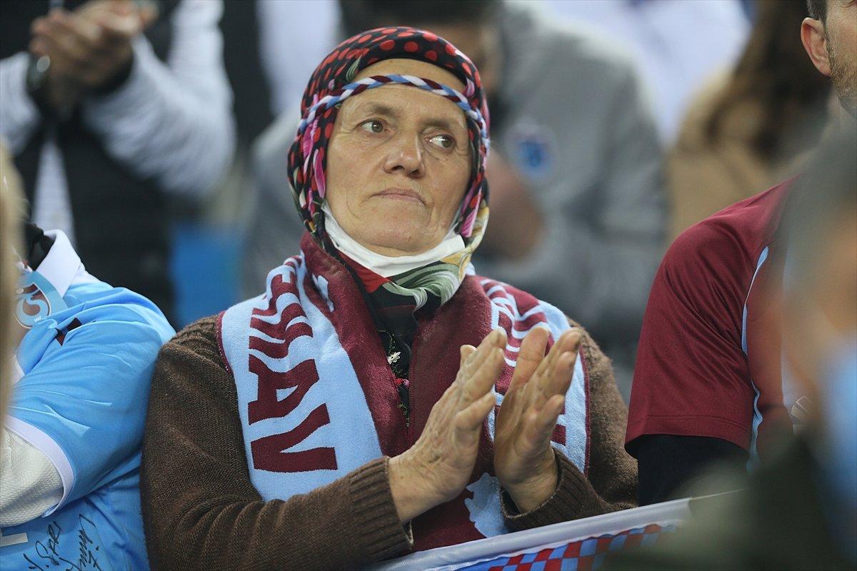 Abdullah Avcı: Harika gidiyoruz ama daha 25 hafta var