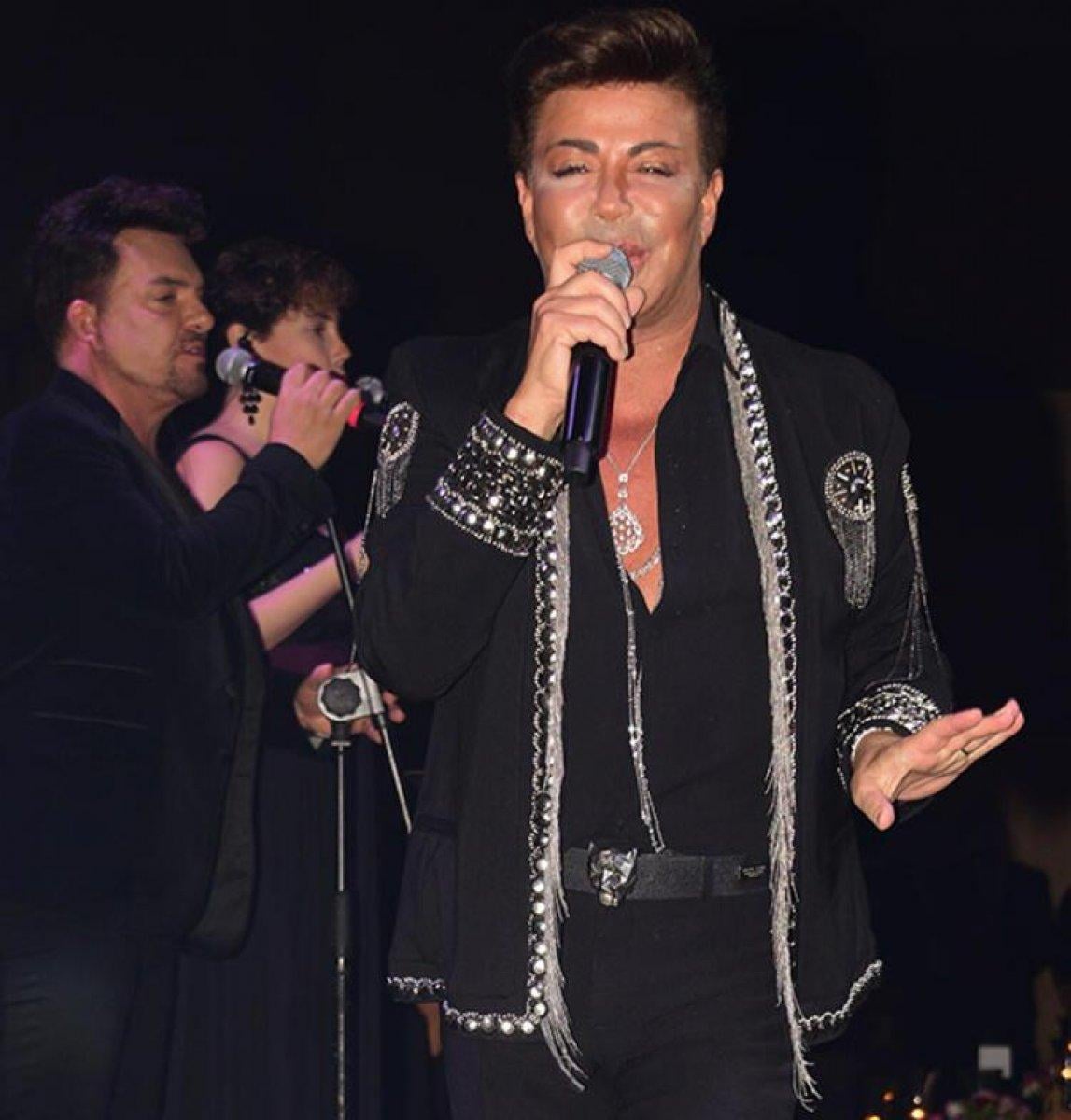 Fatih Ürek: Yatırımı sahne kostümlerine yapıyorum