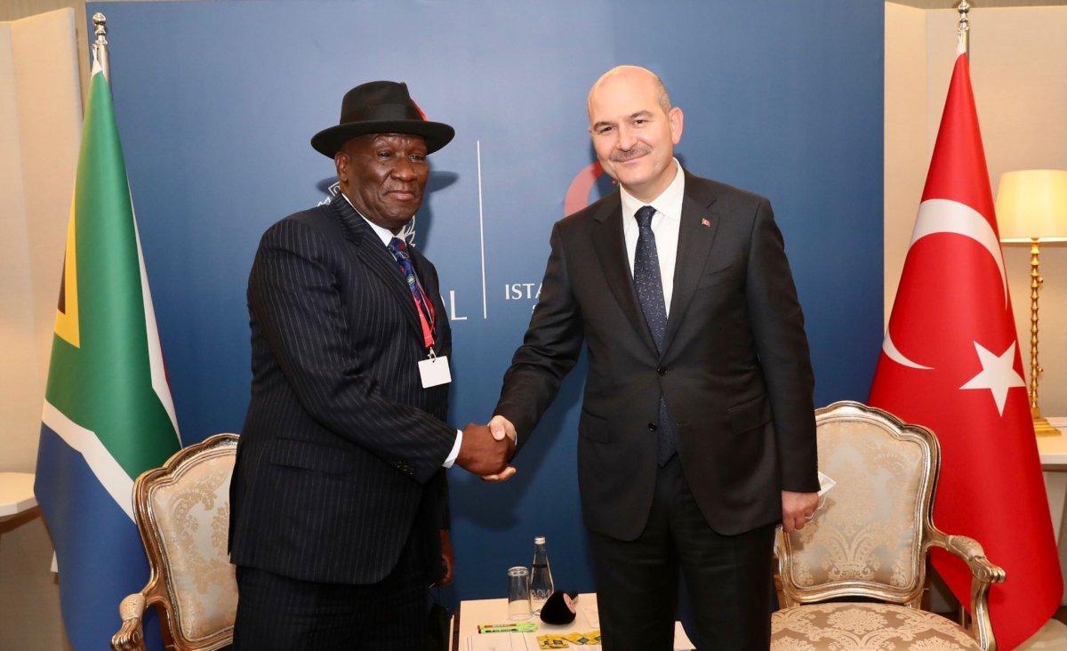 Süleyman Soylu Güney Afrika ve Kazakistanlı mevkidaşları ile görüştü