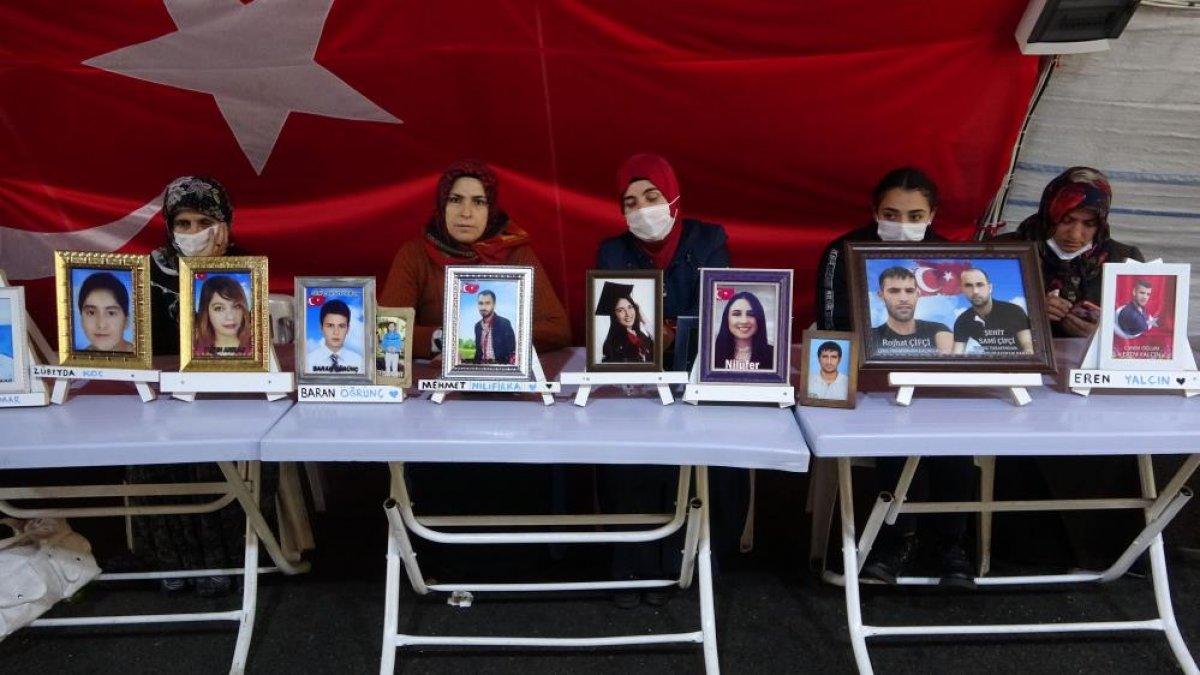 Evlat nöbetindeki baba: Oğlumu devlet okuttu avukat olacaktı, HDP eline silah verdi