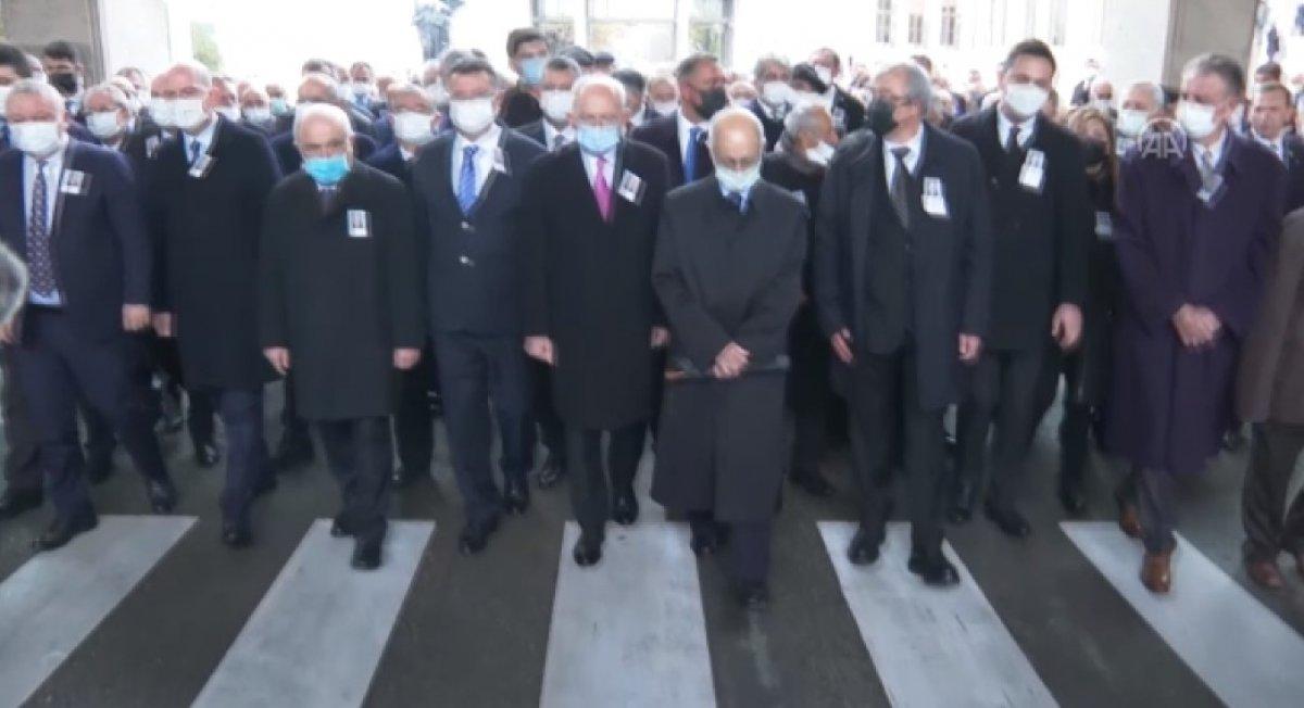 Ahmet Necdet Sezer yıllar sonra görüldü