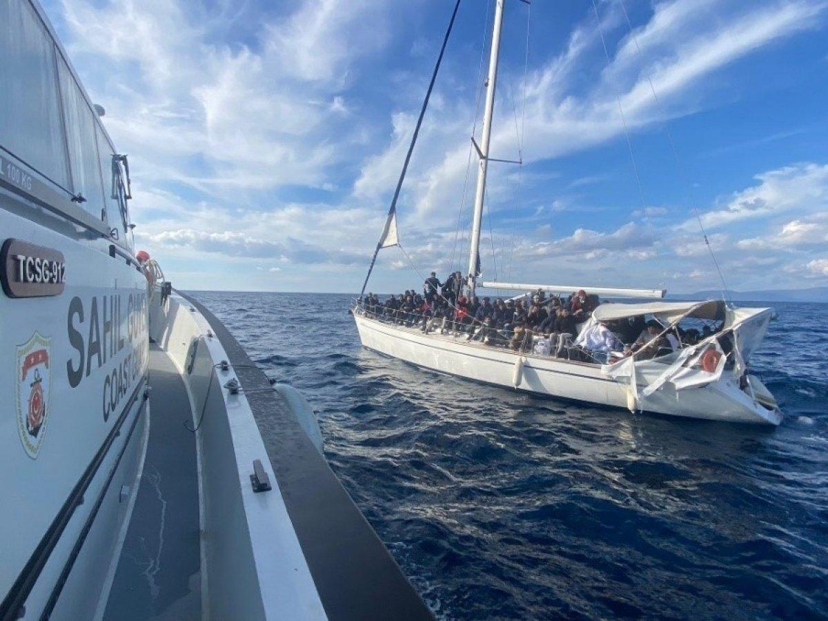 İzmir’de, Yunanistan tarafından itilen 274 kaçak göçmen kurtarıldı