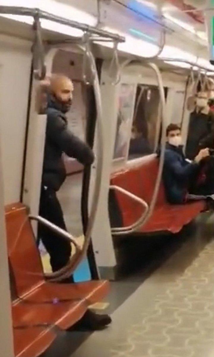 Kadıköy metrosunda dehşete düşüren görüntü