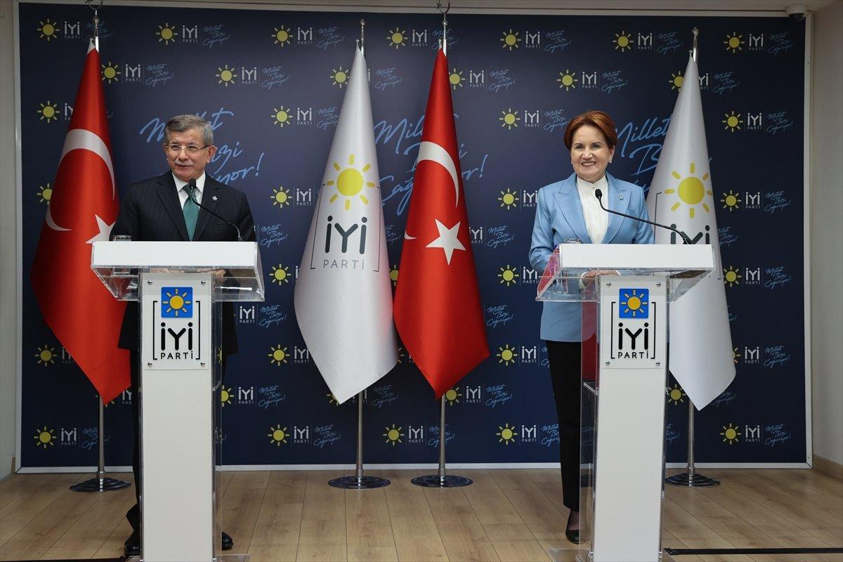 Ahmet Davutoğlu'ndan Meral Akşener'e ziyaret