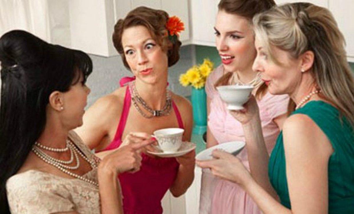 Arkadaşınızın sizi kıskandığını gösteren 11 işaret