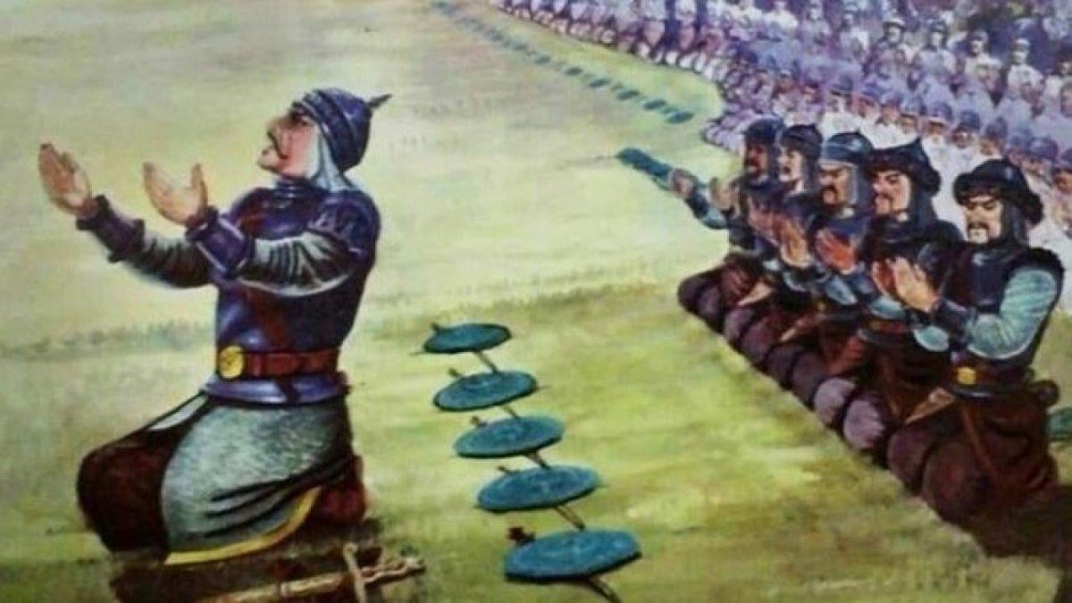 Sultan Alparslan şehadetinin sene-i devriyesinde anılıyor