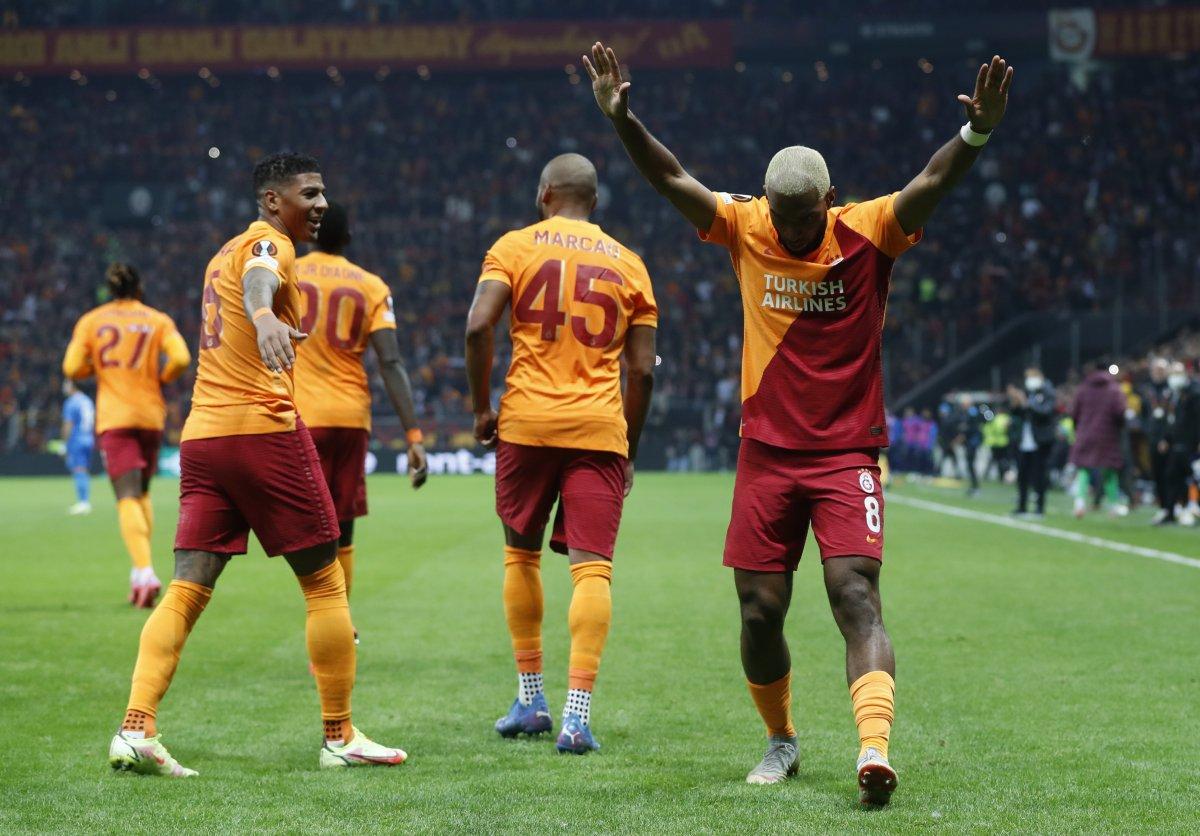 Galatasaray, Marsilya'yı devirdi