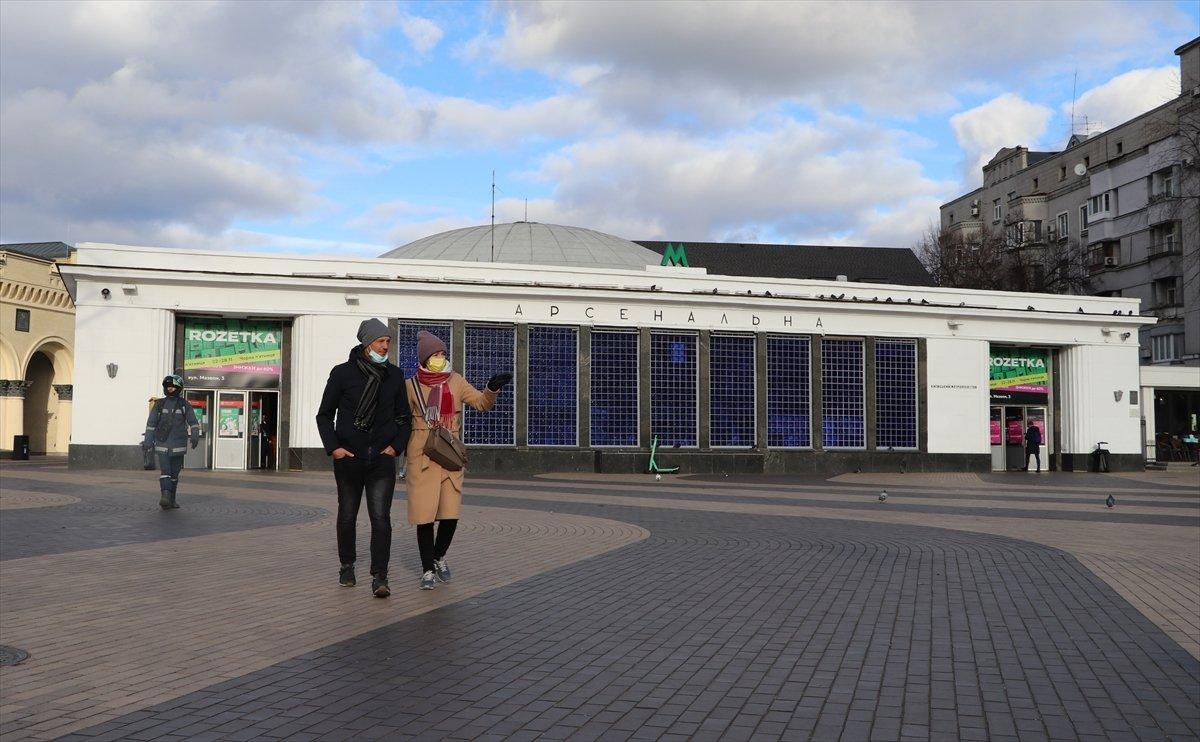 Dünyanın en derin metro istasyonu Ukrayna'da