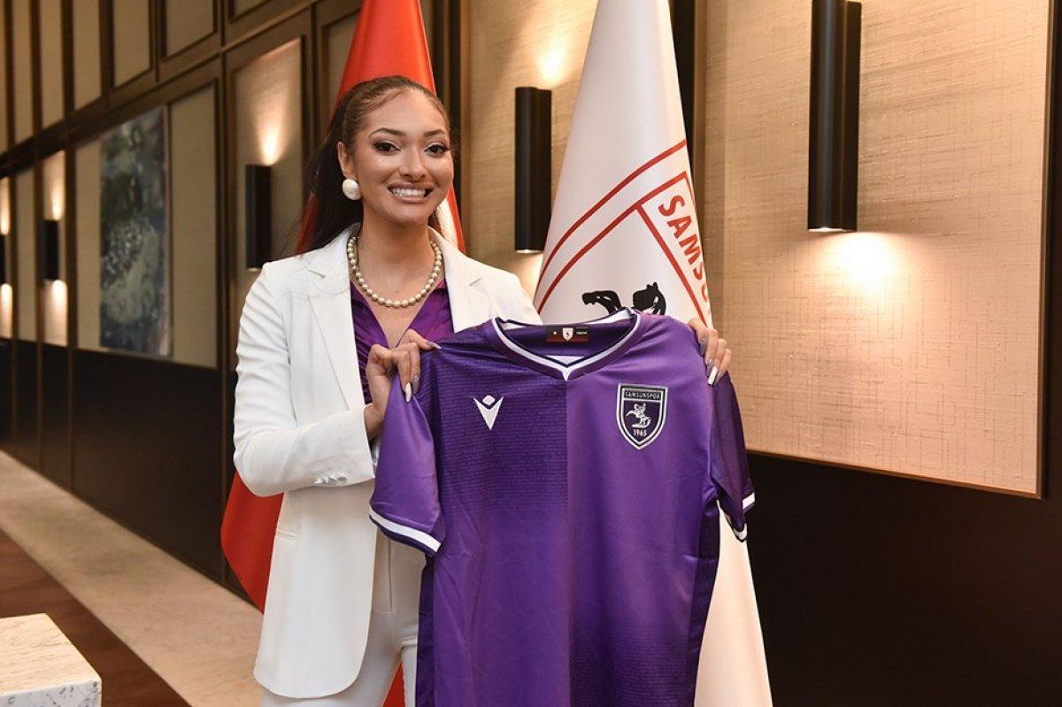 Samsunspor'dan kadına şiddetle mücadeleye mor formalı destek