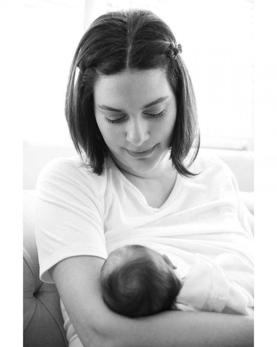 Bergüzar Korel doğumdan üç gün önceki halini paylaştı