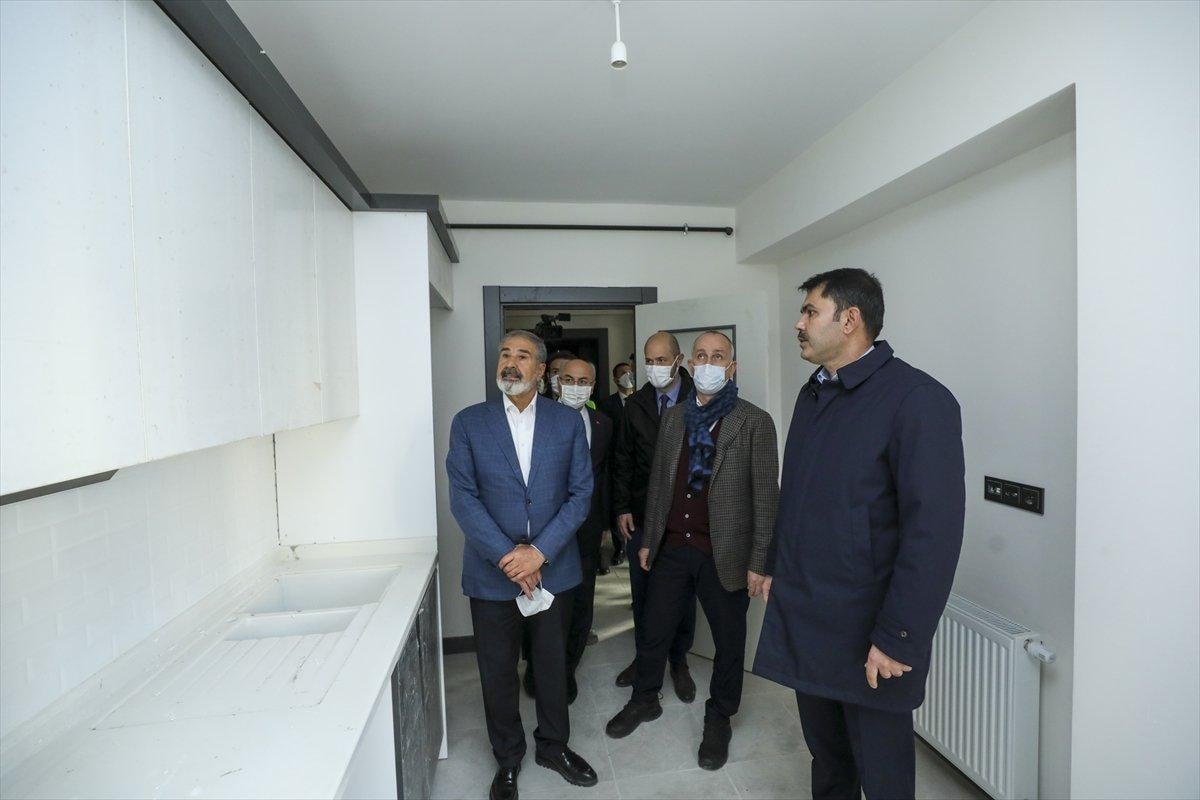 İzmir'e yapılan deprem konutlarının görüntüleri