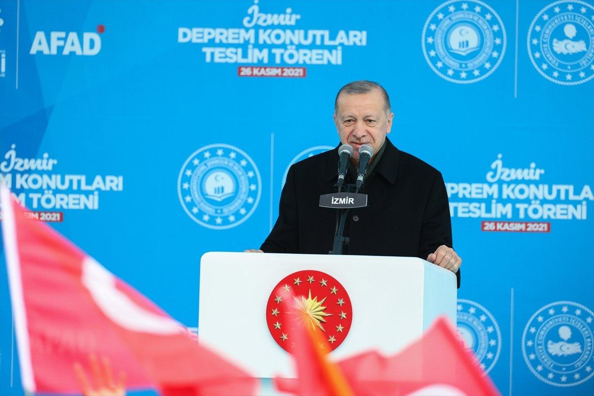 İzmir'e yapılan deprem konutlarının görüntüleri