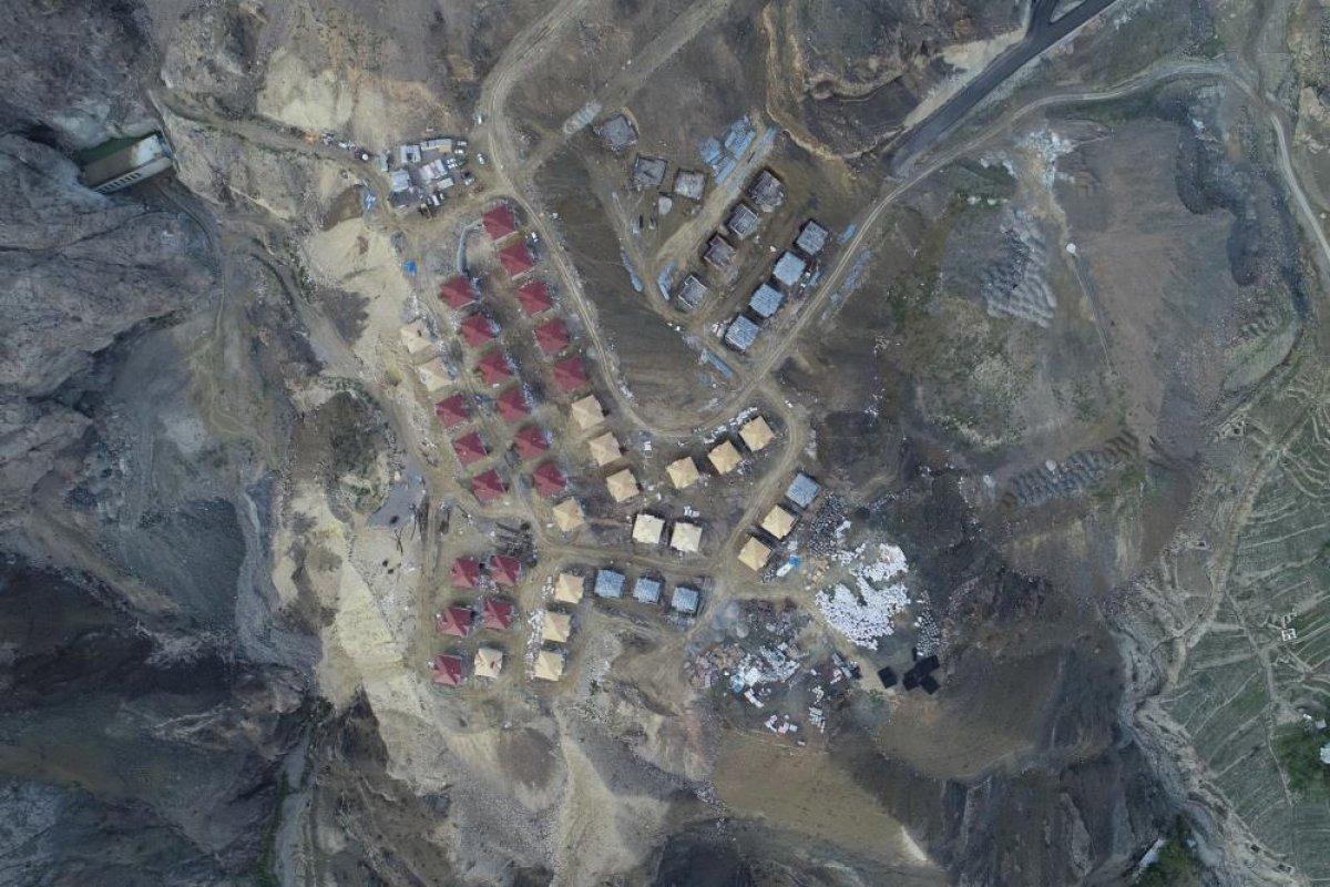 Artvin'de sular altında kalacak olan köy için çalışmalar başladı