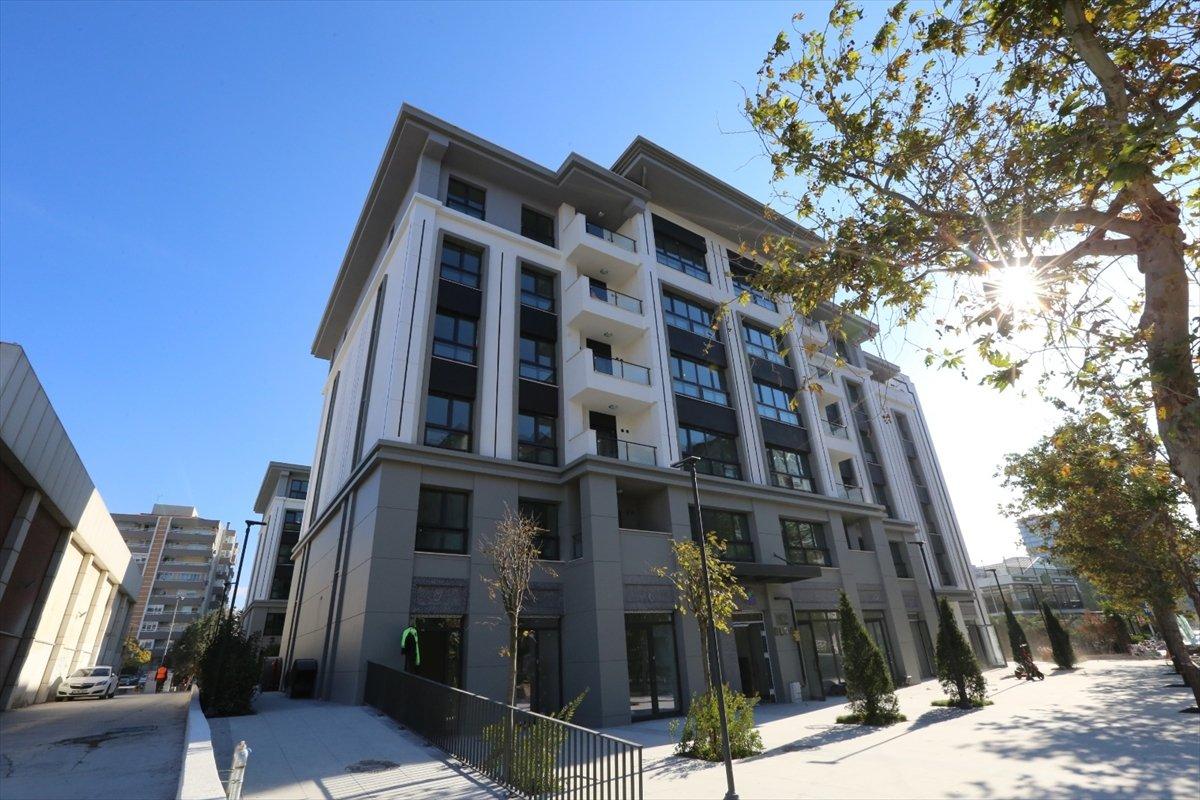 İzmir'e yapılan deprem konutlarının görüntüleri