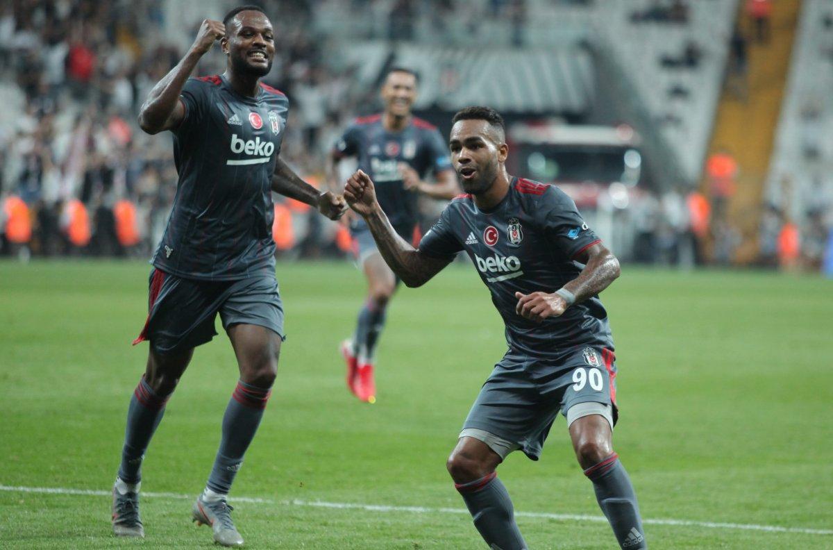 Alex Teixeira'nın performansı vasatın altında