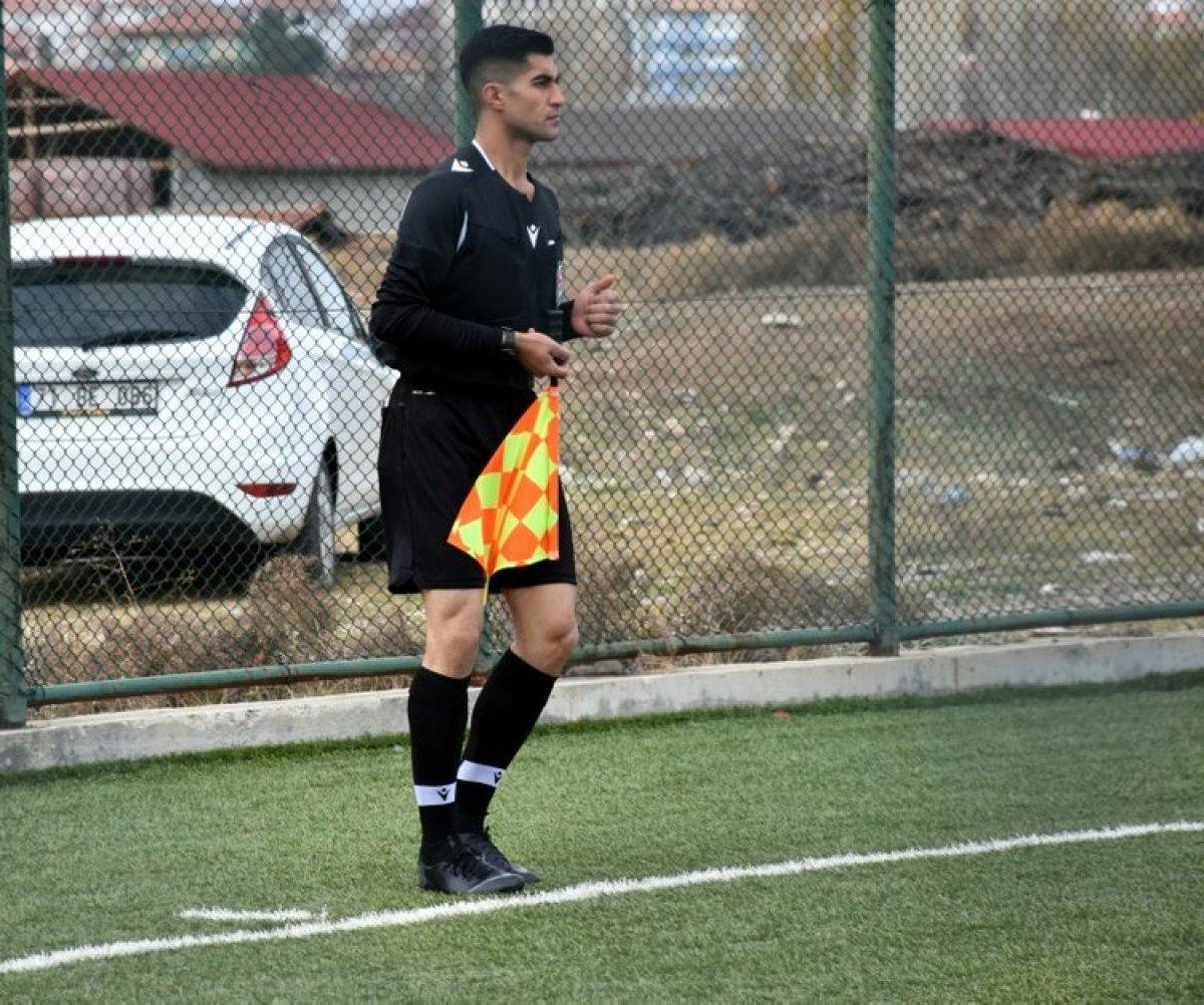 Kırıkkaleli Abdülkadir İleri hem hakemlik hem de hayvancılık yapıyor