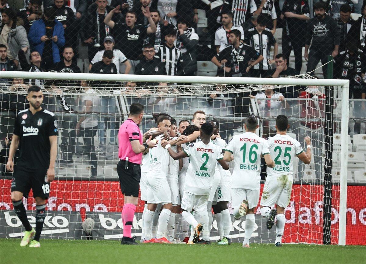 Beşiktaş, Giresunspor'a 4 golle mağlup oldu