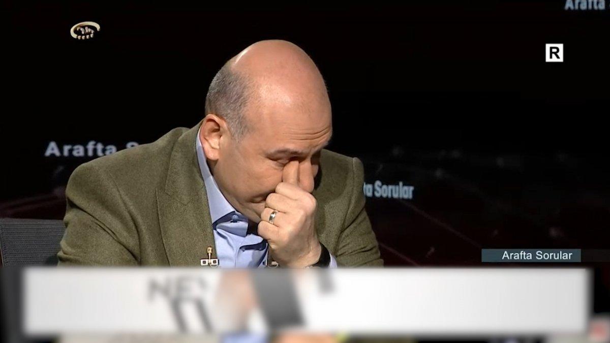 Süleyman Soylu annesiyle ilgili gelen soruda gözyaşlarını tutamadı