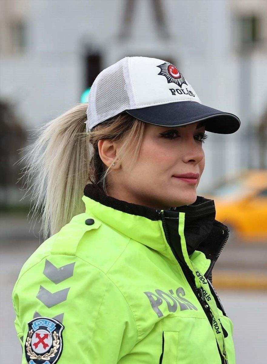 Ankara'nın kalbinde trafik güvenliği, kadın polislere emanet