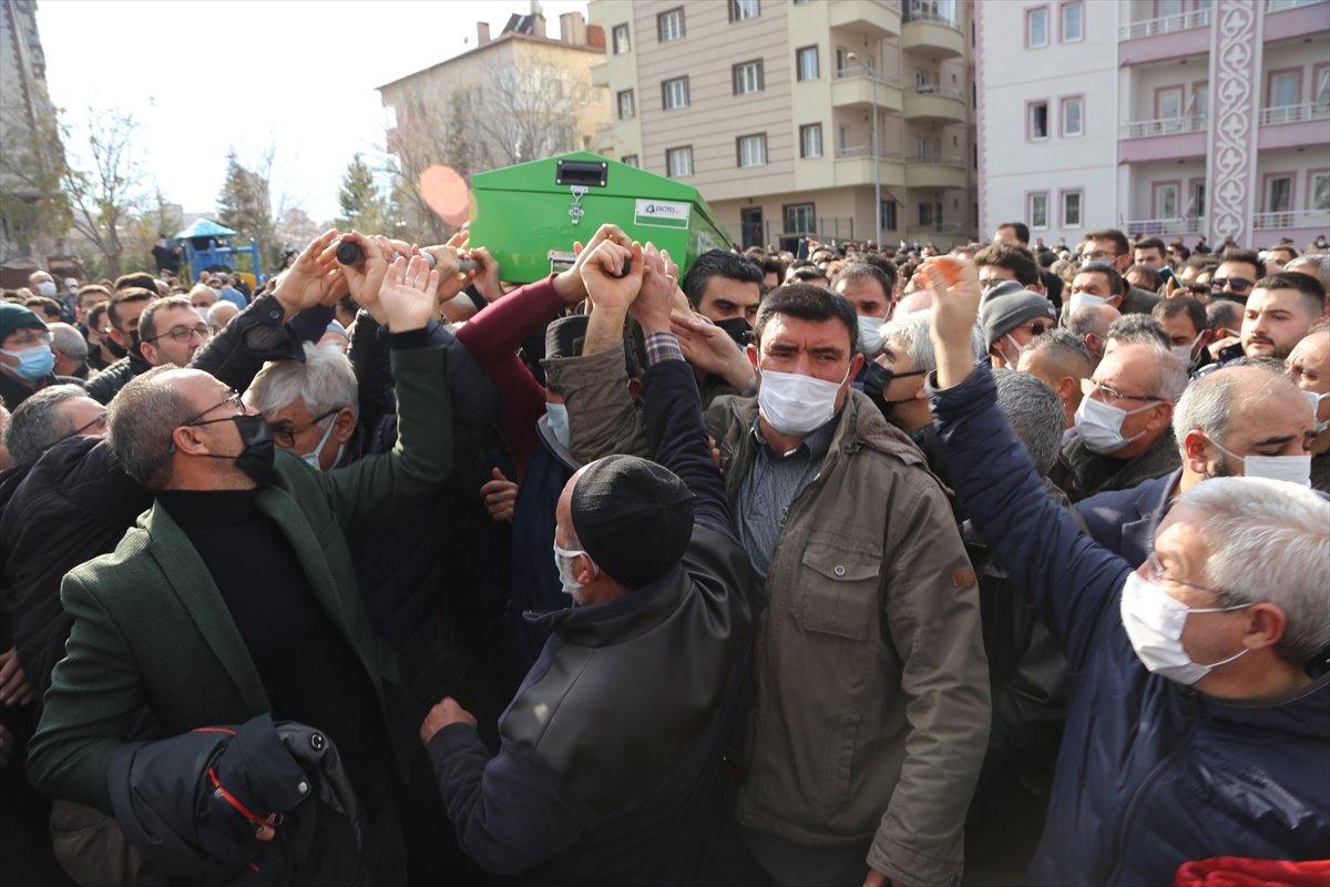 Baykar mühendisi Tarık Kesekci toprağa verildi