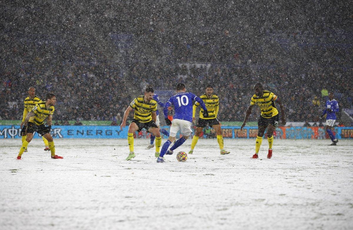 Ozan-Çağlar kapışmasında kazanan Leicester City
