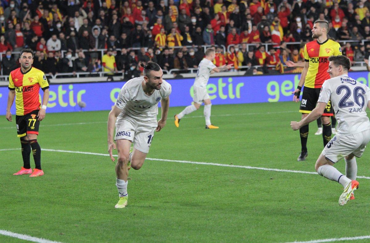 Serdar Dursun: Silkelenip kendimize gelmemiz lazım