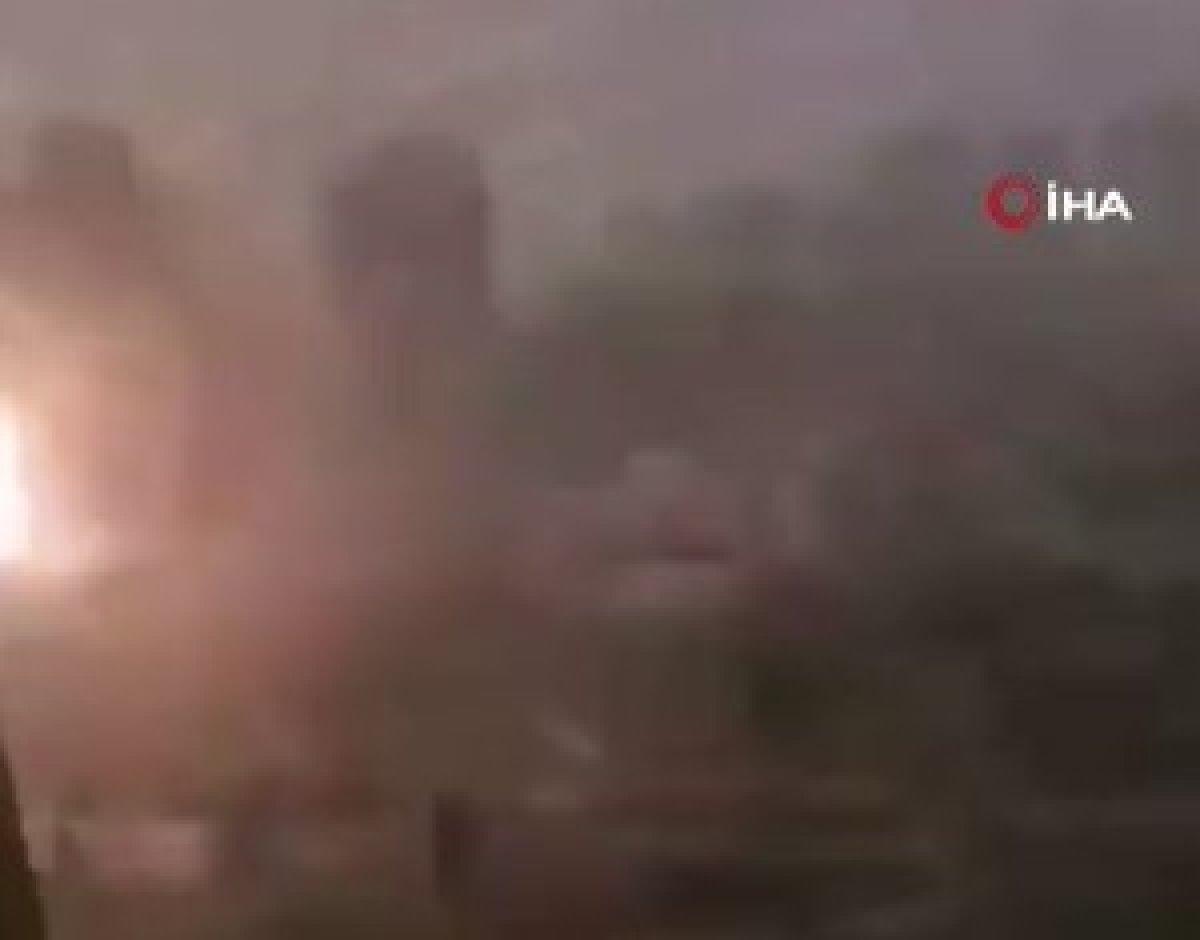 Başakşehir'de elektrik trafosu patladı