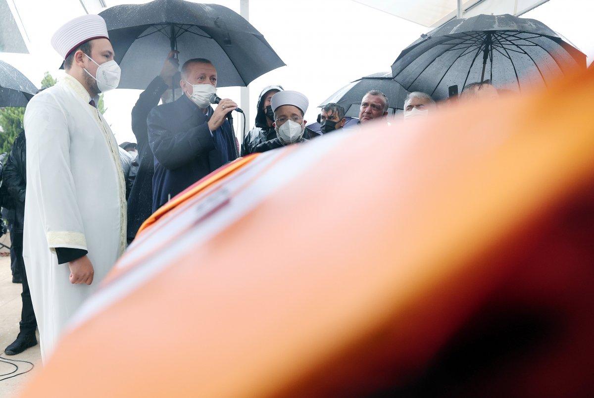 Mustafa Cengiz son yolculuğuna uğurlandı