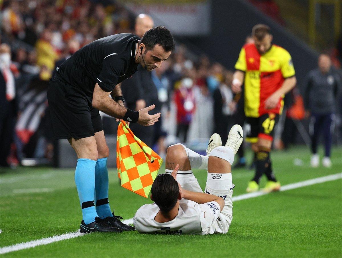 Fenerbahçe, Göztepe deplasmanında 2 puan bıraktı