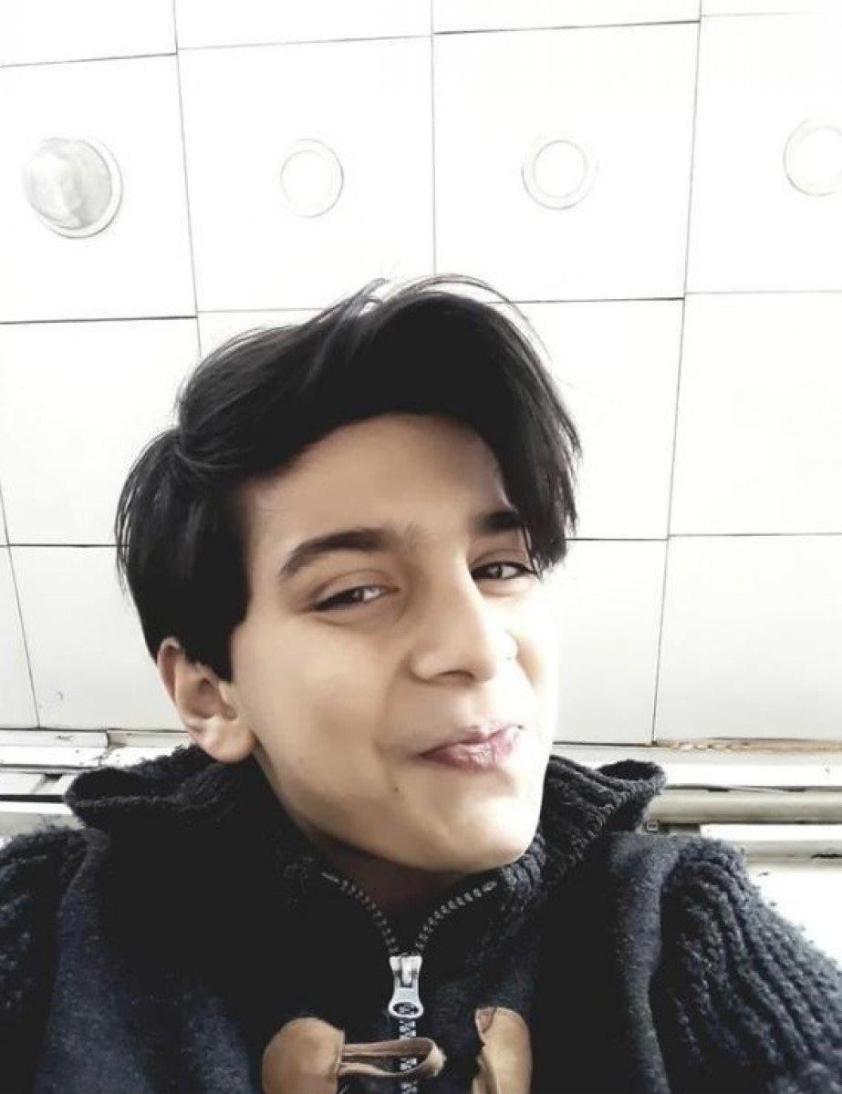 Başıboş sokak köpekleri 2 günde 2 çocuğa saldırdı