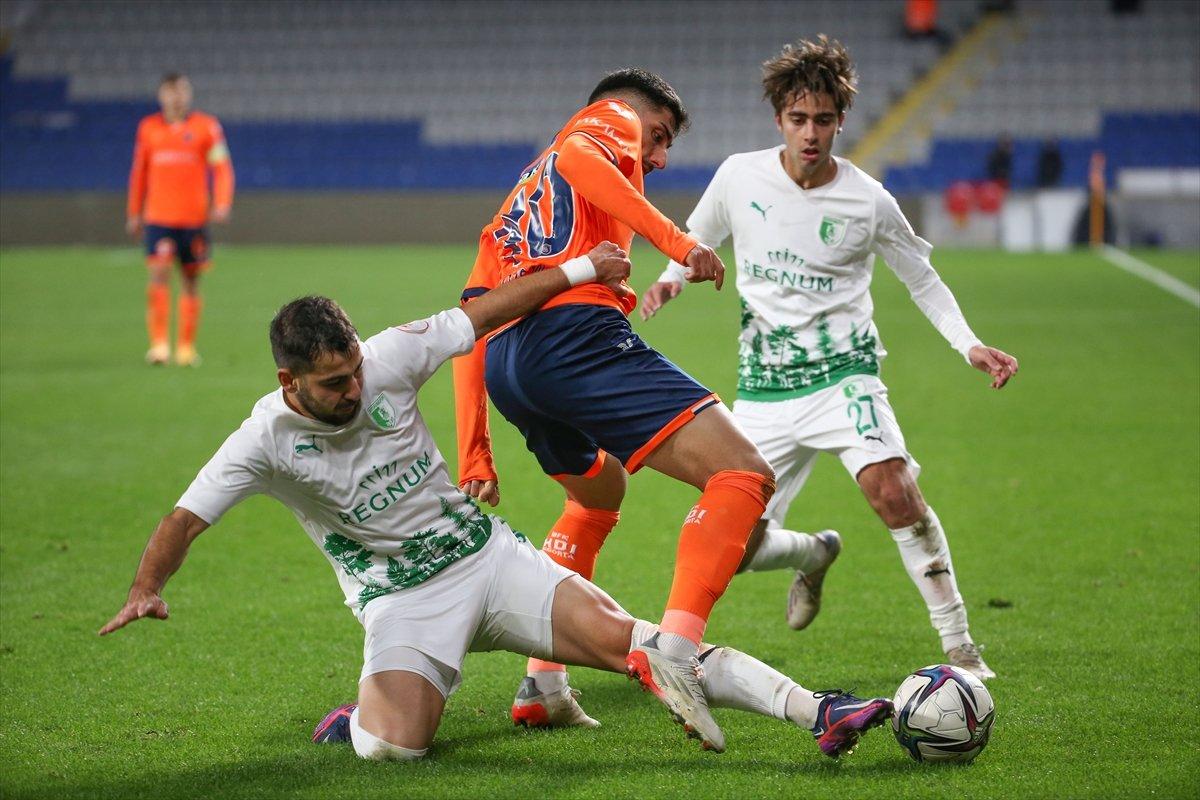 Başakşehir Ziraat Türkiye Kupası'nda Bodrumspor'a elendi