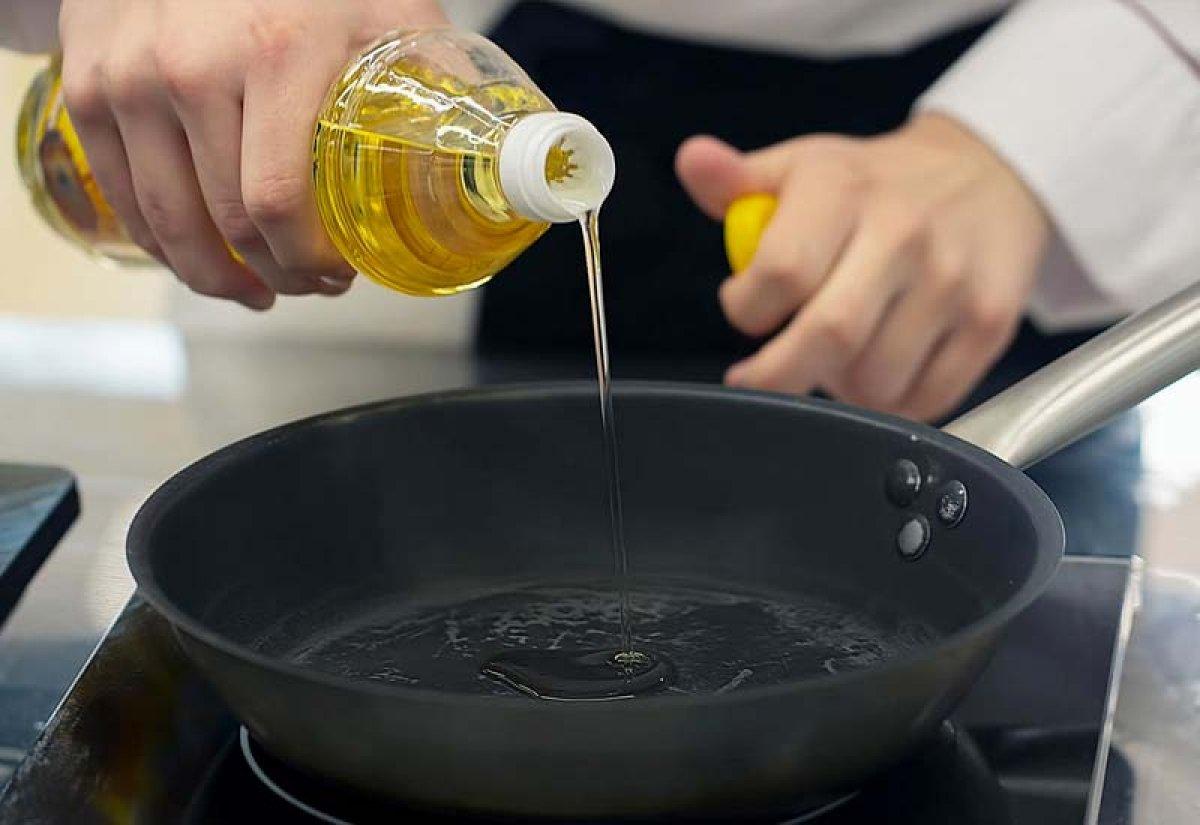 Tasarrufun ardındaki tehlike: Kızartma yağı tekrar kullanılır mı?