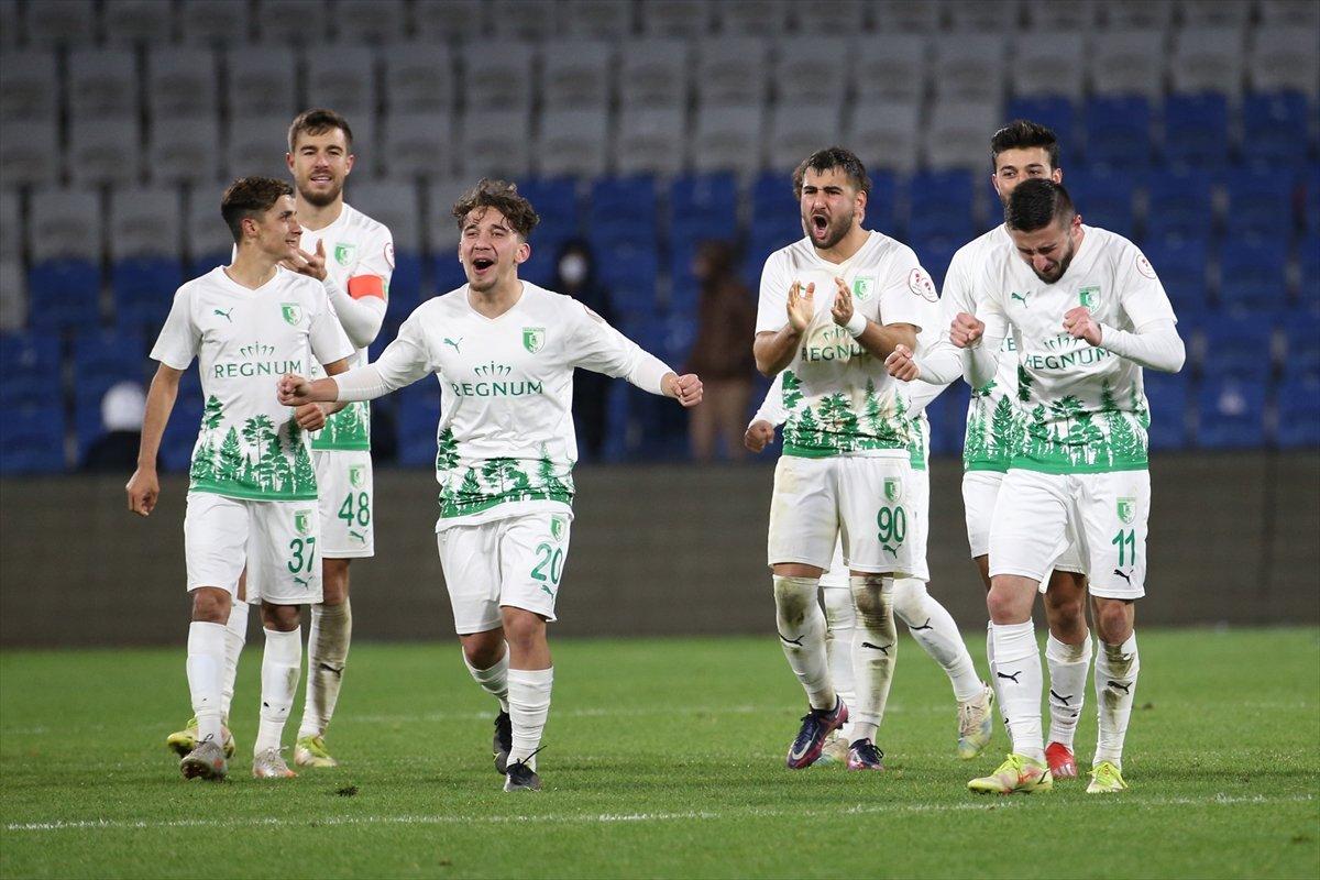 Başakşehir Ziraat Türkiye Kupası'nda Bodrumspor'a elendi