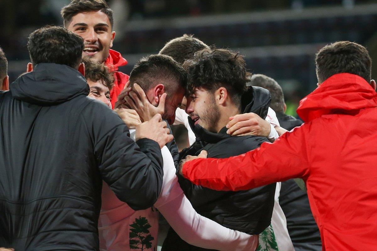 Başakşehir Ziraat Türkiye Kupası'nda Bodrumspor'a elendi