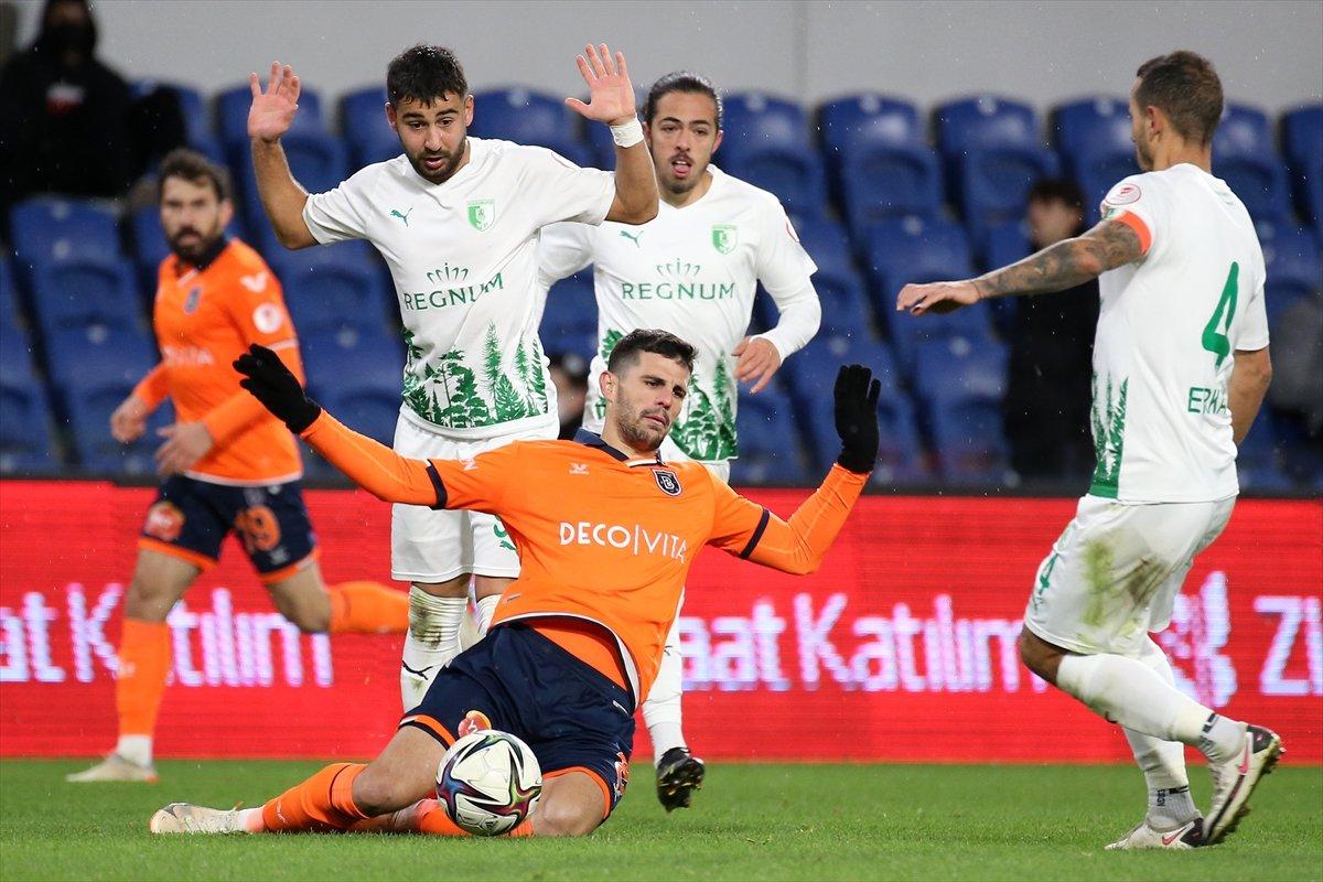Başakşehir Ziraat Türkiye Kupası'nda Bodrumspor'a elendi