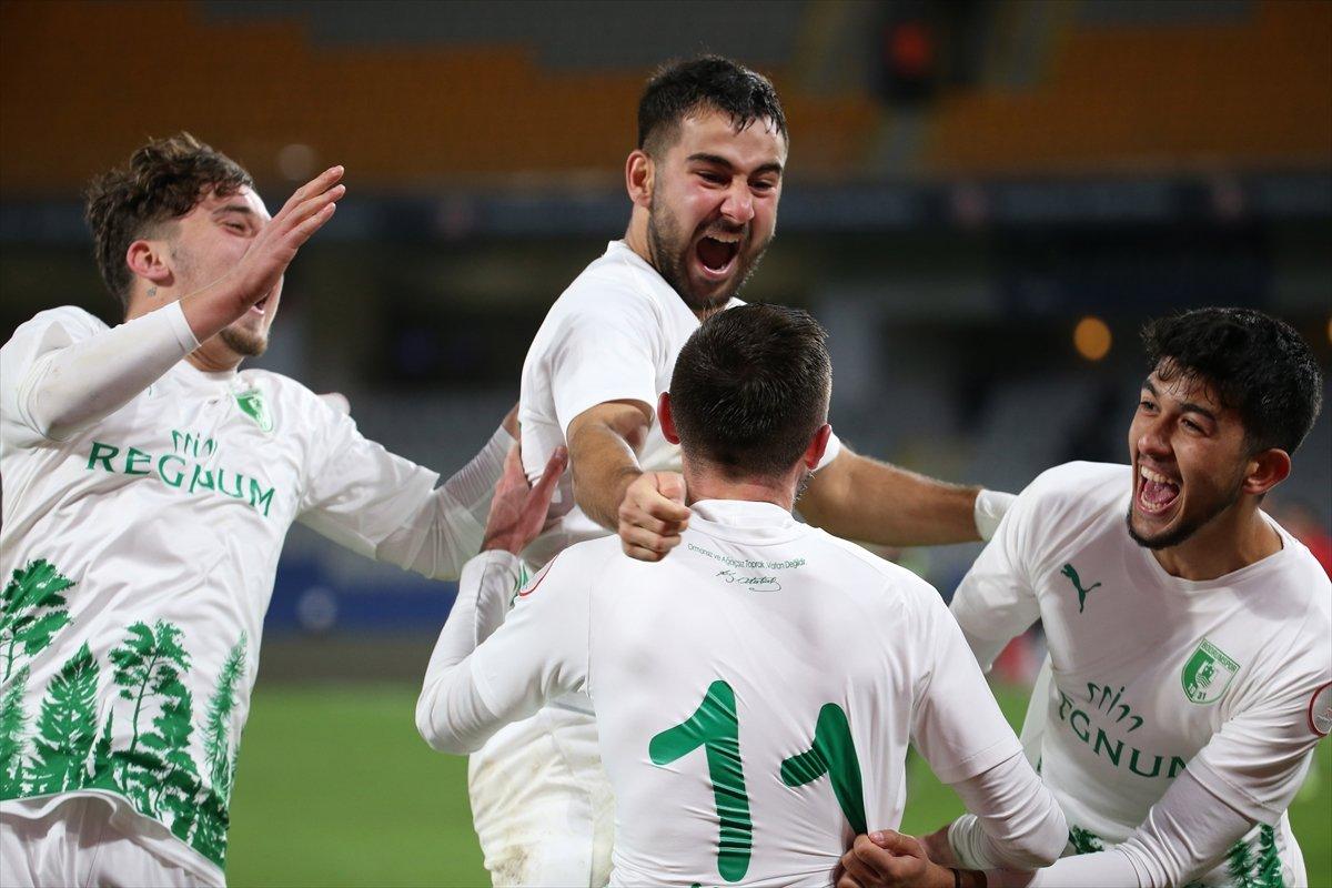 Başakşehir Ziraat Türkiye Kupası'nda Bodrumspor'a elendi