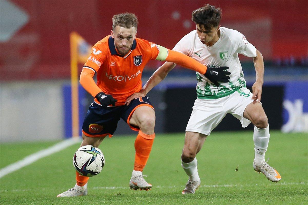 Başakşehir Ziraat Türkiye Kupası'nda Bodrumspor'a elendi