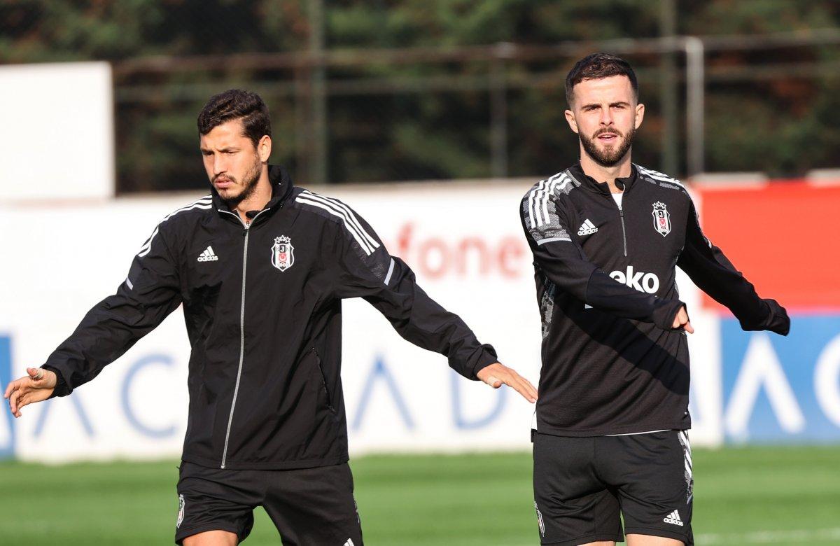 Miralem Pjanic sakatlandı