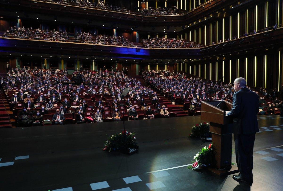 Cumhurbaşkanı Erdoğan: Öğretmenlik Meslek Kanunu TBMM'ye sunulacak