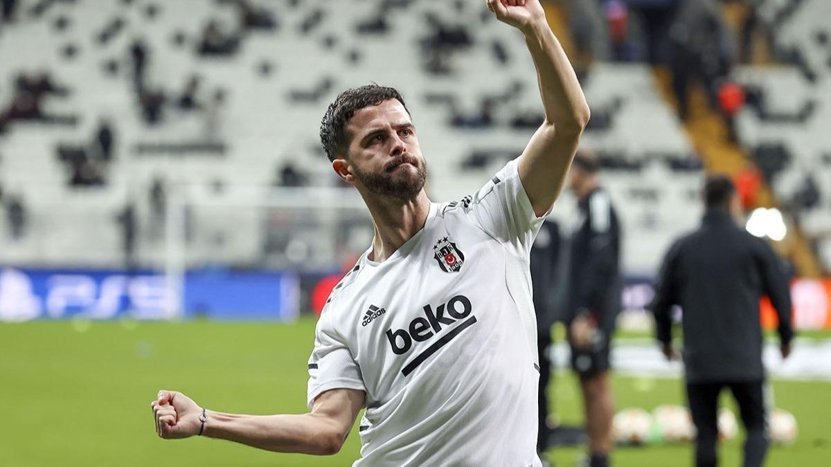 Miralem Pjanic sakatlandı
