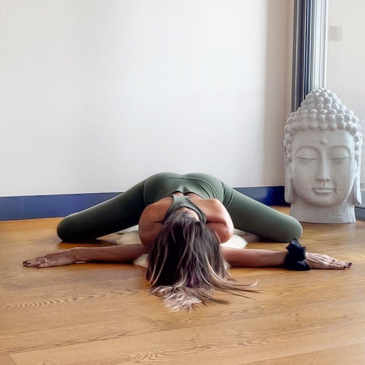 Zeynep Tokuş, zor hareketleri deniyor