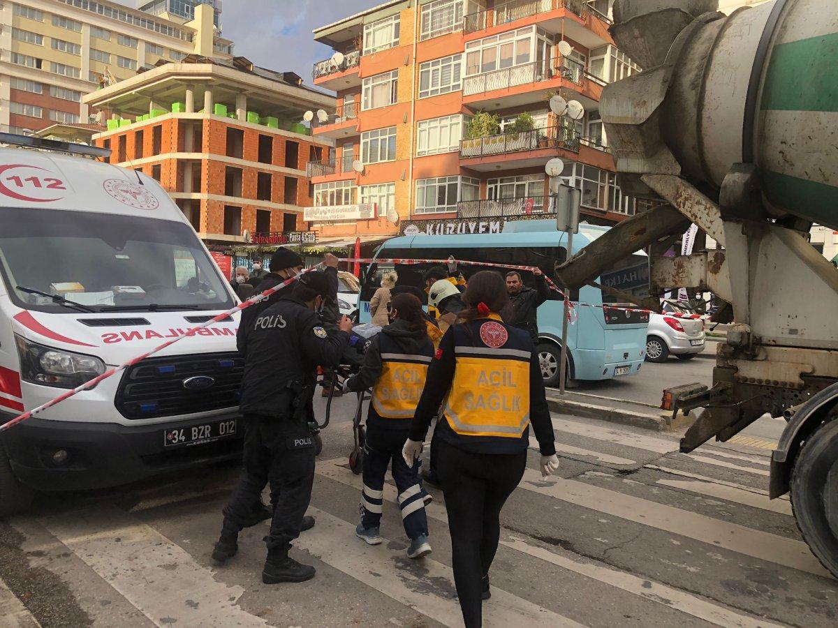Maltepe'de yaşlı kadın, beton mikserinin altında can verdi